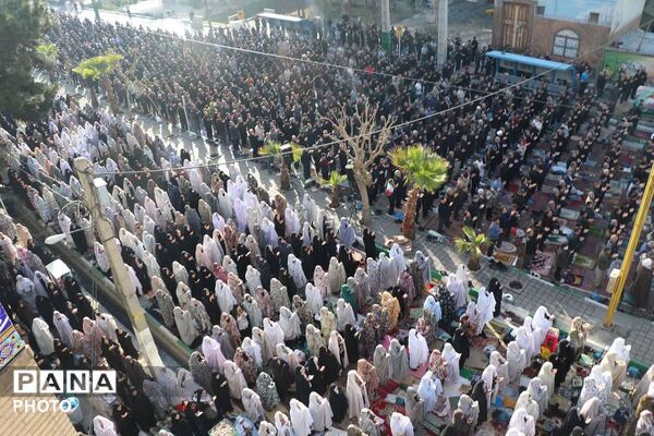 شکوه وحدت در قرچک؛ اقامه باشکوه نماز عید سعید فطر در صفوفی الهی