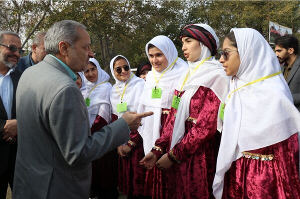 بیست و سومین اردوی کشوری دانش‌آموزان عشایر در مشهد مقدس