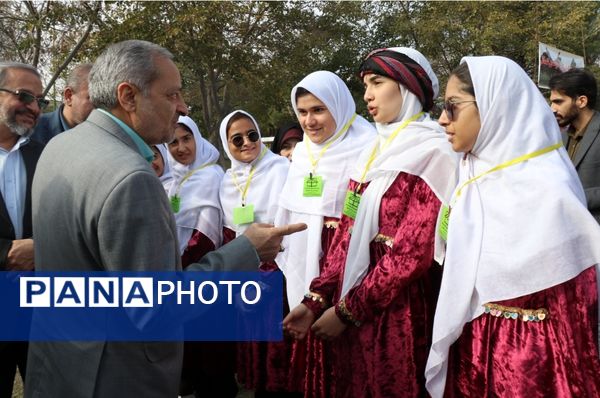بیست و سومین اردوی کشوری دانش‌آموزان عشایر در مشهد مقدس