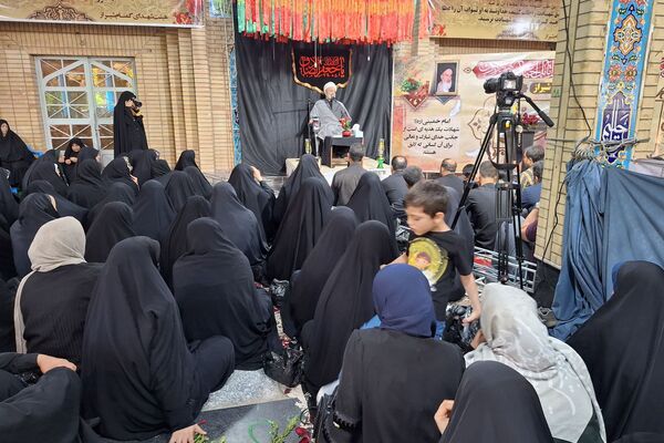 برگزاری یادواره شهدا در گلزار شهدای شیراز