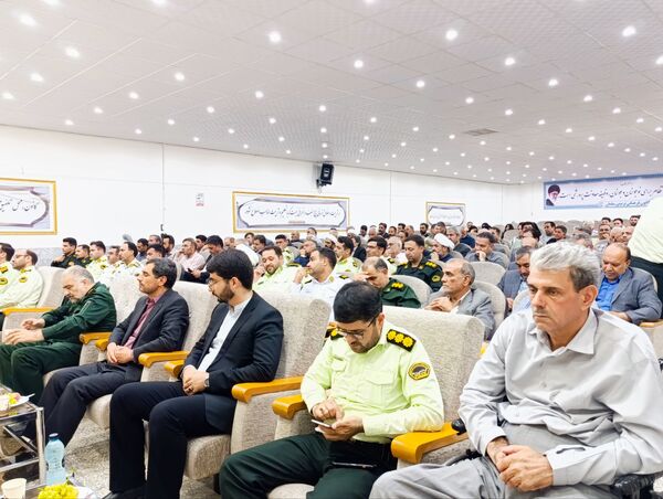  آیین و تکریم فرمانده نیروی انتظامی شهرستان خلیل آباد 