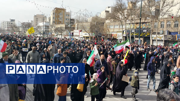 ۲۲بهمن مشتی به دهان دشمن