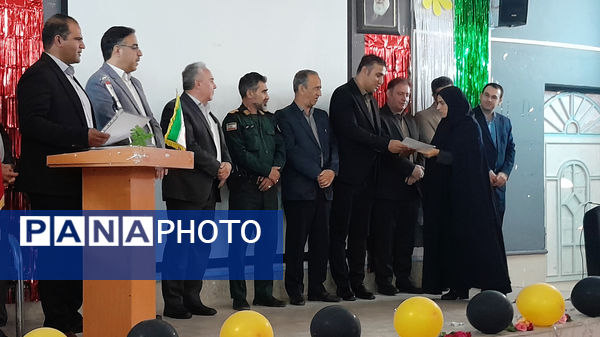 مراسم گرامیداشت هفته معلم در شهرستان معمولان