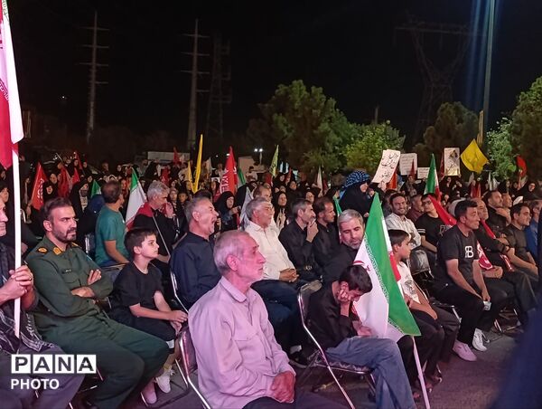 بعثت مردمی در میدان نبوت قم