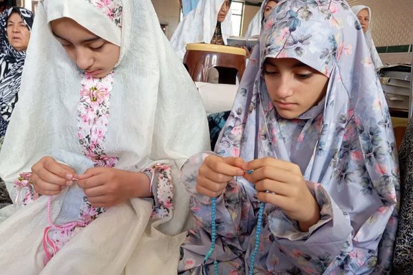 اوج دعا و تَضَرُّع در آخرین روز اعتکاف 