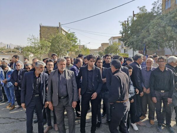 استقبال باشکوه مردم شهرستان از مهمان خاص 
