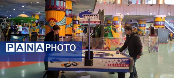 اردوی تفریحی دانش‌آموزان تیزهوشان نوشاد به مجتمع تجاری خلیج فارس