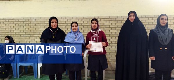 مسابقات شطرنج متوسطه دختران شهرستان قدس 