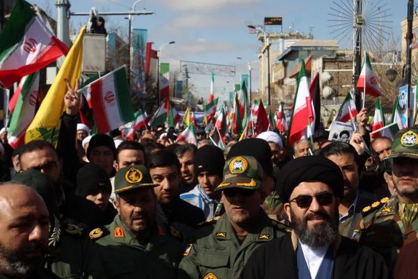 یک زنجان متحد در روز ۲۲بهمن 