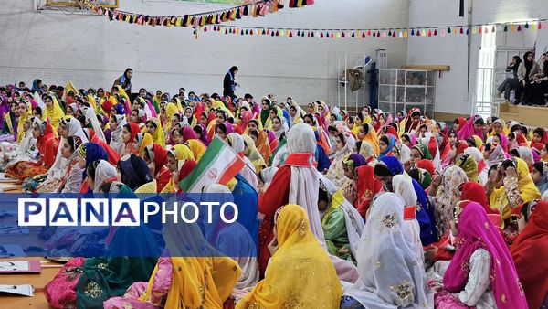 اجتماع بزرگ یاوران انقلاب در شهرستان فارسان