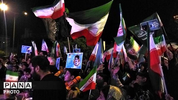 بیعت ورزشکاران  نیشابوری با رهبری-۲