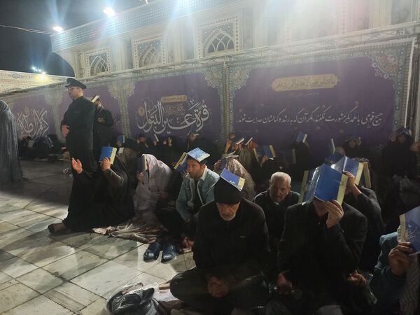 ساعاتی در آغوش پروردگار در حرم مطهر رضوی