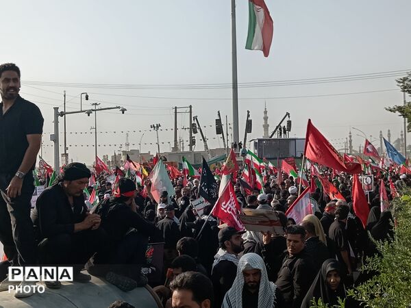 تشییع تاریخی پیکر رهبر شهید از جمکران تا حرم کریمه اهل بیت (س)