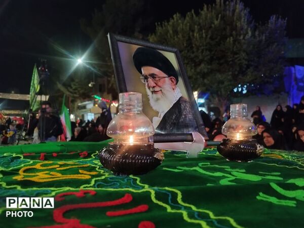 سدی از ایمان؛ بازگوییِ، شکوهِ اجتماعات شبانه در حسینیه امام خمینی(ره)