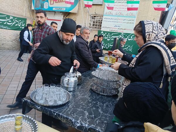 جشن خیابانی میلاد بقیة الله الاعظم (عج) در شهرستان نیشابور