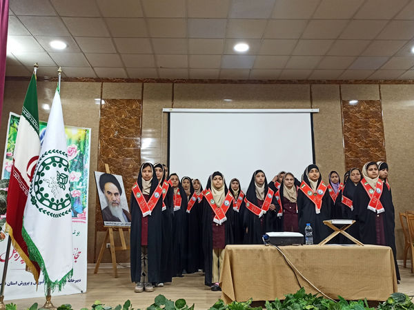 نشست هم‌اندیشی مسئولان سازمان دانش‌آموزی نواحی و مناطق استان فارس