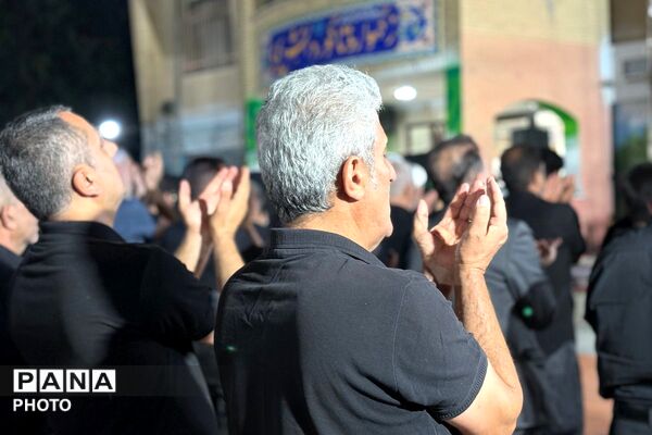 عزاداری هیئت فرهنگیان در سوگ سیدالشهدا (ع)