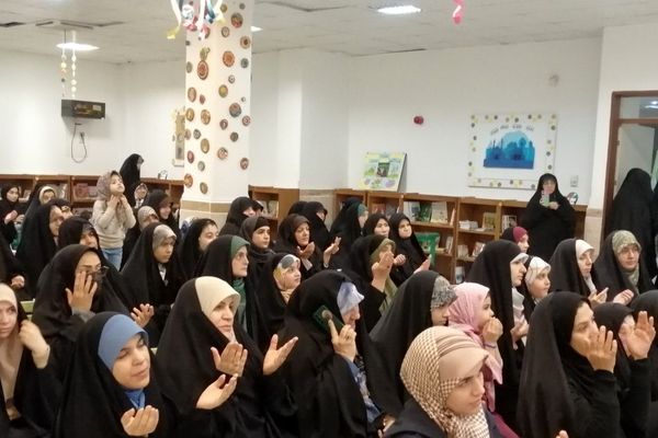 جشنواره «شاد دخت» در قم