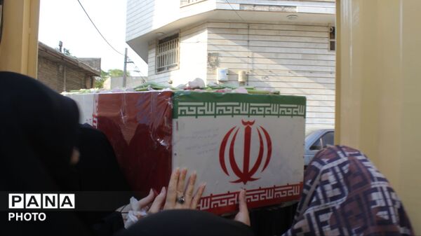 شهید گمنام مهمان دبیرستان ساره ورامین 