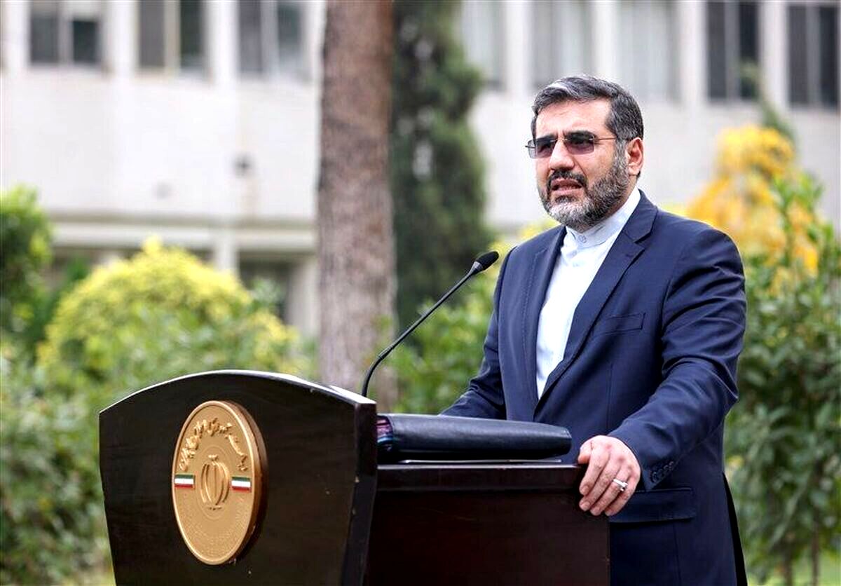 توضیح وزیر فرهنگ و ارشاد اسلامی درباره ثبت‌نام دانش‌آموز خبرنگاران در سامانه جامع رسانه‌های کشور