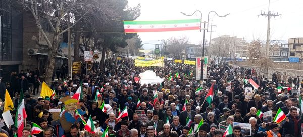 حضور پرشور مردم سملقان در راهپیمایی ۲۲ بهمن