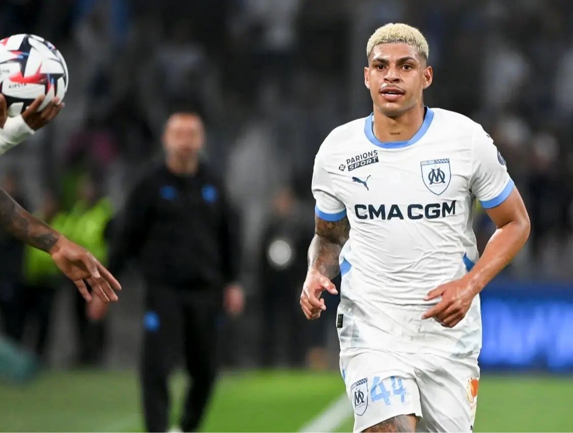 پرواز قناری طلایی مارسی بر  اردوگاه افعی‌ها؛ هنریکه وینگر جدید اینتر