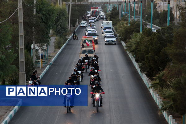 مراسم استقبال ار هفت شهید گمنام در یزد 