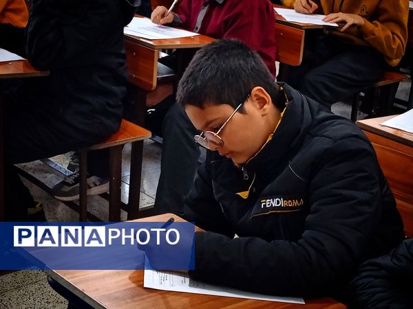 امتحانات نوبت اول در دبیرستان میثاق 