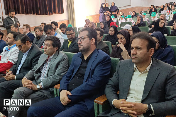 تقدیر از سفیران سلامت خراسان شمالی 