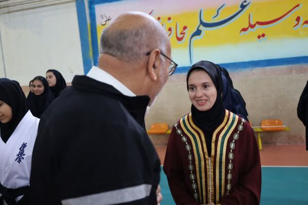 آیین افتتاحیه المپیاد ورزشی درون‌مدرسه‌ای در یزد