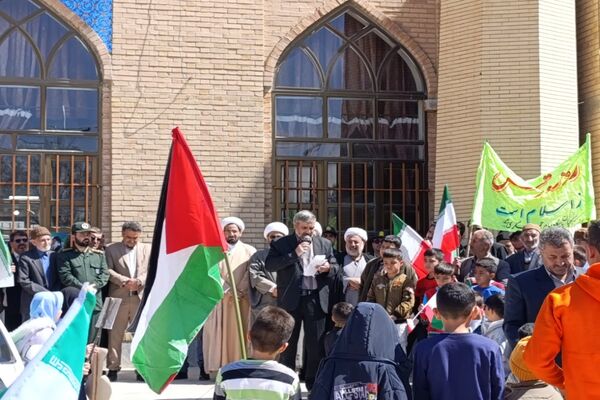 حضور پرشور مردم شهر تیتکانلو در راهپیمایی روز قدس 