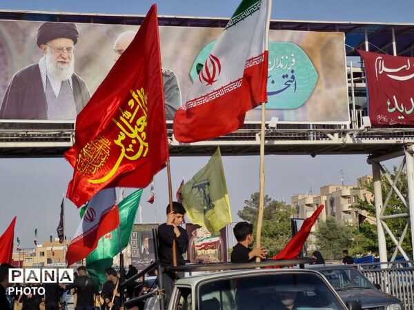 تجلی شور حسینی در گلستان شهدا؛ اجتماع کاروان‌های عزاداری تاسوعا