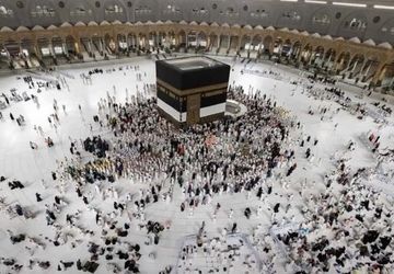 فوت یک زائر و بستری شدن ۱۰ زائر ایرانی دیگر در مکه