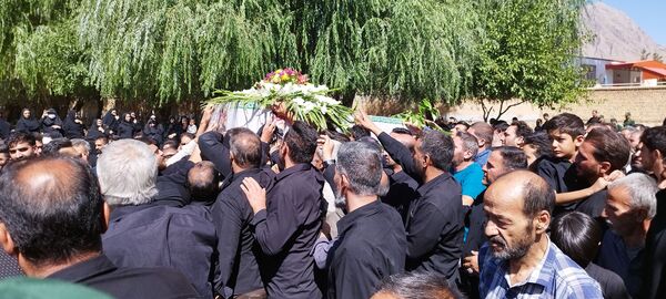 تشییع پیکر پاک و مطهر شهید مختار مرشدی در شهرستان فریدونشهر