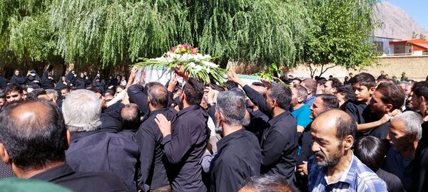 تشییع پیکر پاک و مطهر شهید مختار مرشدی در شهرستان فریدونشهر