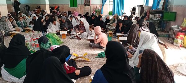 تلاوت دعای ام داوود توسط معتکفین روستای نقاب خلیل آباد