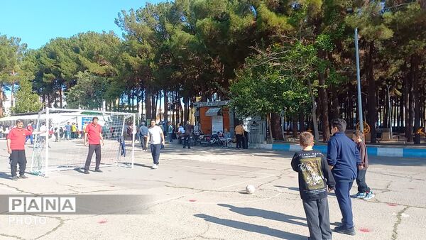 از ورزش خانوادگی تا رقابت‌های شاد؛ یک روز پویا در محلات