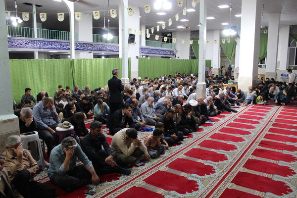 برگزاری مراسم گرامیداشت سالگرد ارتحال امام خمینی (ره) در شهر درق