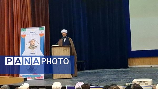 امام جمعه جدید تاکستان معرفی شد