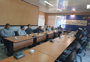 از تمام ظرفیت دانش‌آموزان در برگزاری راهپیمایی ۱۳ آبان استفاده شود