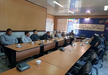 از تمام ظرفیت دانش‌آموزان در برگزاری راهپیمایی ۱۳ آبان استفاده شود