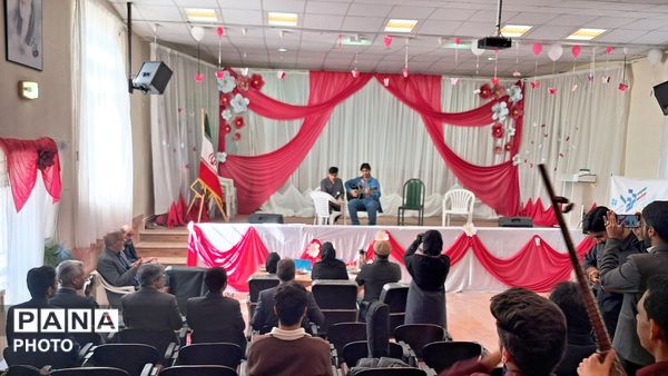 مسابقه هم نوازی، تک نوازی و آواز خوانی پسران در شهرستان کاشمر 