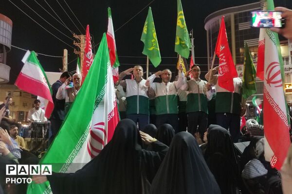 حضور مردم خستگی‌ناپذیر ملارد در تجمعات شبانه