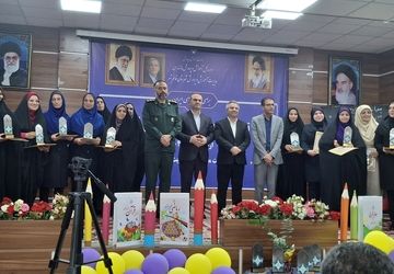 تجلیل از معلمان نمونه در قائمشهر