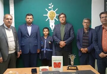 آیین گشایش دفتر طنز حوزه هنری فارس 