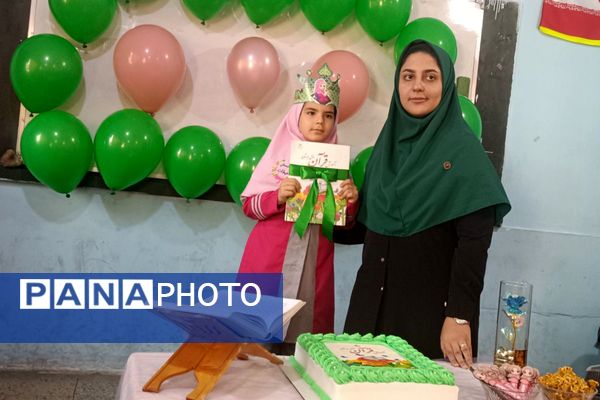 نغمه‌های قرآنی در دل دختران دبستان میقات بهارستان دو طنین‌انداز شد