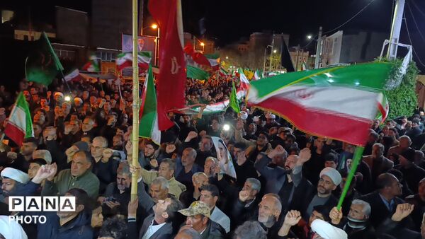 خروش عظیم مردم ملکان در اربعین شهادت قائد امت و شهدای دانش آموز میناب