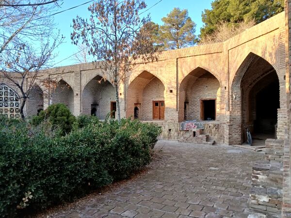 قدمگاه و کاروانسرا امام رضا(ع) در نیشابور