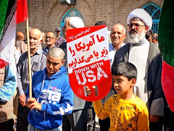 کودکانی که آزادی فلسطین را فریاد زدند