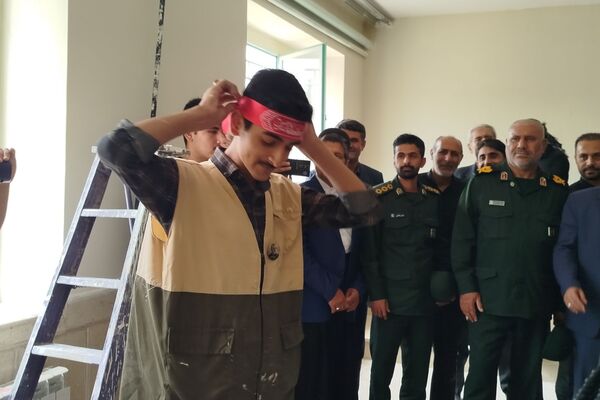 بازدید مسئولان از مدارس نوسازی‌شده لردگان در طرح ملی شهید عجمیان 